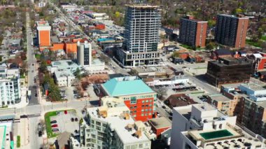 Kanada, Ontario, Burlington hava manzaralı güzel bir sabah 4K