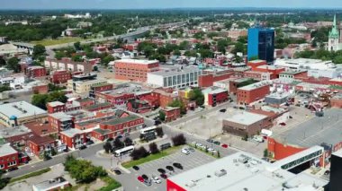 Hava manzaralı Trois Rivieres, Quebec, Ontario güzel bir sabah 4K
