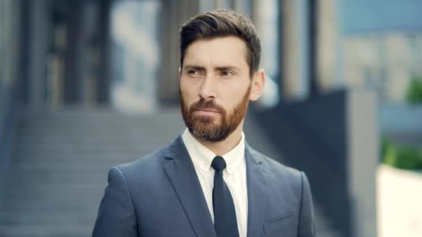 Portrait Young Confident Successful Caucasian Bearded Businessman Looking Camera Serious — Stock Video