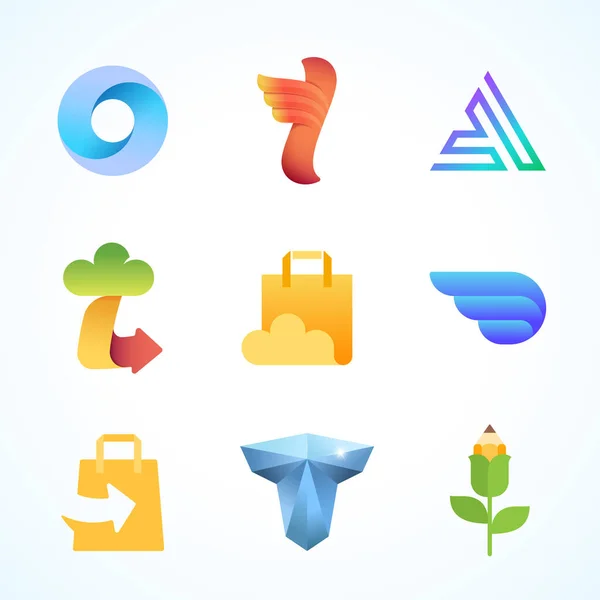 Colección de plantillas de logotipo vectorial abstracto. Conjunto de signos y símbolos de compras, entrega y almacenamiento en la nube. Modernos gradientes coloridos emblemas conceptos paquete aislado — Archivo Imágenes Vectoriales