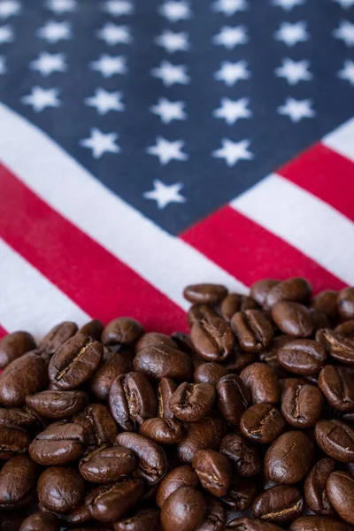 ABD bayraklı kahve çekirdekleri.