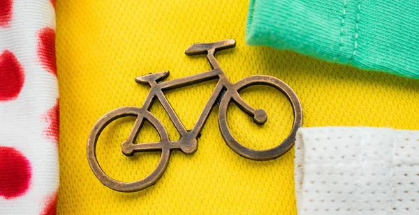 Golden Bike Pin Some Colorful Tour France Shirts — Foto de Stock
