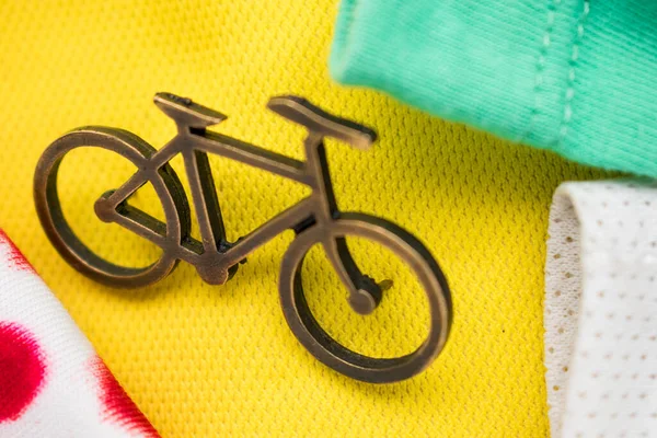 Golden Bike Pin Some Colorful Tour France Shirts — Foto de Stock