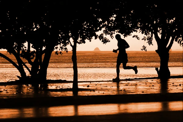 Corredor na praia — Fotografia de Stock