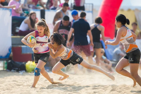 Hong Kong, Cina - 22-23 marzo 2014: Il 2014 di The Beach 5 è il quarto anno consecutivo e diventa un punto fermo del panorama sportivo annuale di Hong Kong. L'evento è gratuito e adatto alle famiglie . — Foto Stock