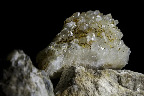 Kristaller elmas taklidi Dürzi — Stok fotoğraf