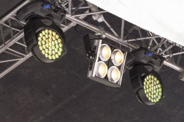 kadar yakın sahneyi illuminants