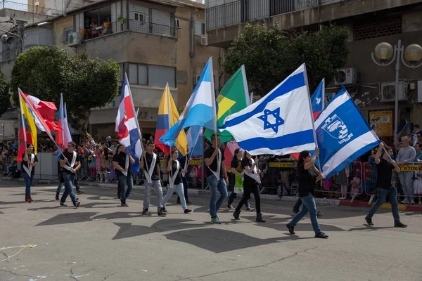 Holon Adloyada. Carnaval de Purim. Israel — Fotografia de Stock