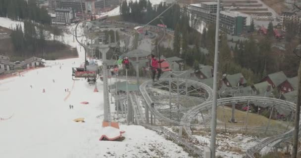 Bukovel, Ucrânia - 25 de dezembro de 2020: — Vídeo de Stock