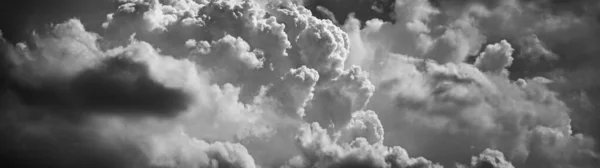 Важкі Сірі Штормові Хмари Гломійський Фон Неба Дизайну Веб Банер — стокове фото