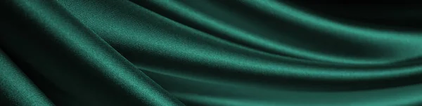 Изумрудно Зеленый Шелковый Атласный Занавес Крупный План Мягкие Волнистые Складки — стоковое фото