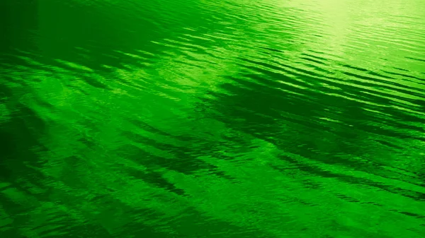 Groene Abstracte Achtergrond Getinte Wateroppervlakte Reflectie Van Wolken Licht Water — Stockfoto