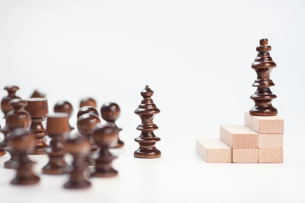 Financial wood chess situation — Stock Photo, Image