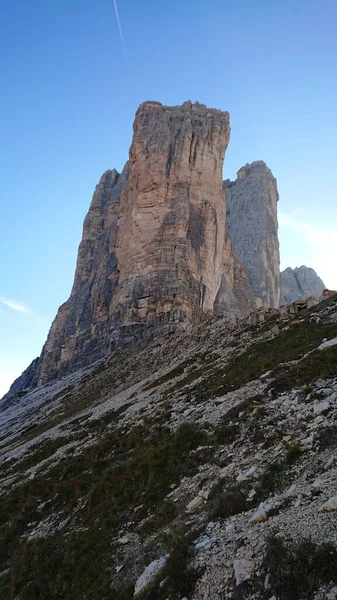 Dolomotes Met Prachtige Hoge Rotsachtige Bergen Noord Italië — Stockfoto