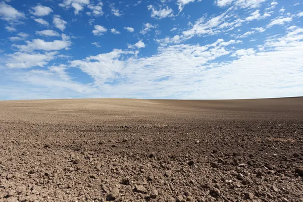 Geploegd veld — Stockfoto