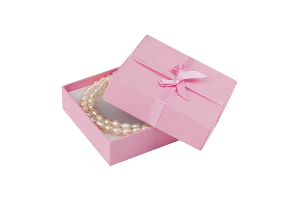 Gift box with pearl necklace — Stock Photo, Image