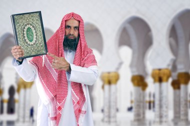 Islamic arabian sheikh clipart