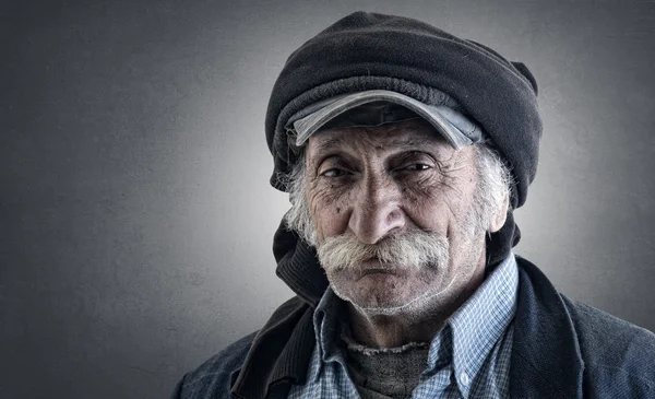 Homem árabe com bigode — Fotografia de Stock