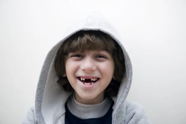 微笑无牙的男孩 — 图库照片
