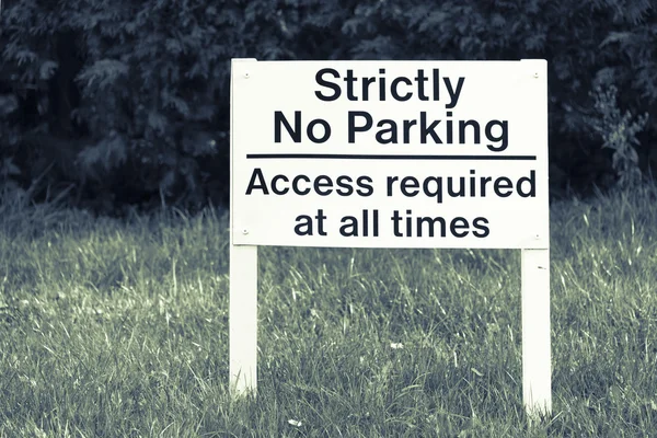 Nessun segno di parcheggio — Foto Stock