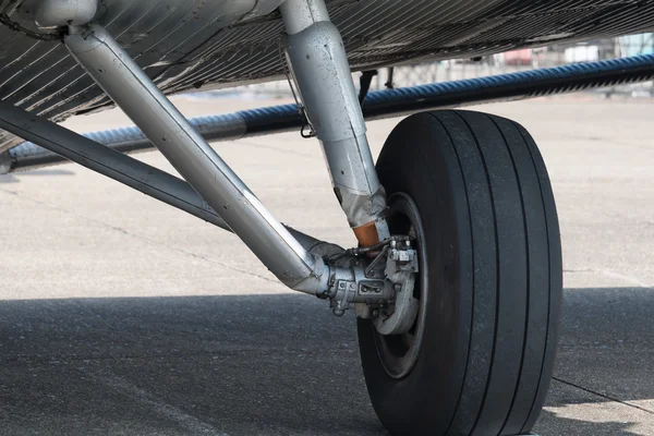 Aircraft undercarriage — Stock Photo, Image