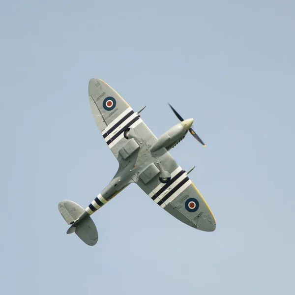 Spitfire in volo — Foto Stock