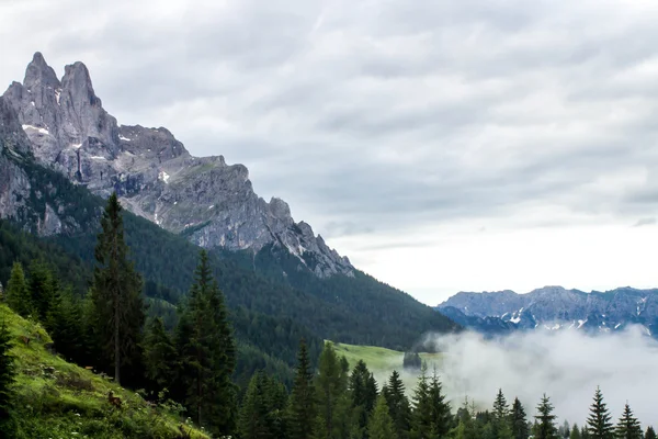 Dolomites dağlar — Stok fotoğraf