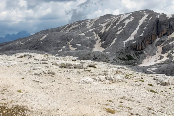 マルティーノ ドロミテ イタリアの淡いロゼッタ ピーク — ストック写真