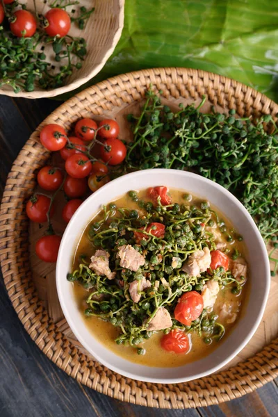 Comida Tailandesa Del Norte Kaeng Lae Sopa Picante Broussonetia Kurzii — Foto de Stock