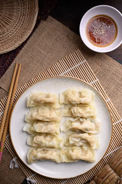 Steamed Wonton Dumpling Stuffed Minced Pork Shrimp Plate Eating Sesame — Stock Photo, Image