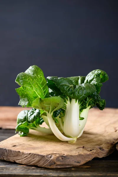 Fresh Organic White Bok Choy Pak Choi Chinese Cabbage Wooden — Stock Photo, Image