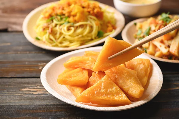Deep Fried Burmese Tofu Spicy Fresh Burmese Tofu Salad Noodles — Stock Photo, Image
