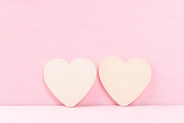Forma Corazón Pareja Blanca Sobre Fondo Rosa Concepto Del Día —  Fotos de Stock