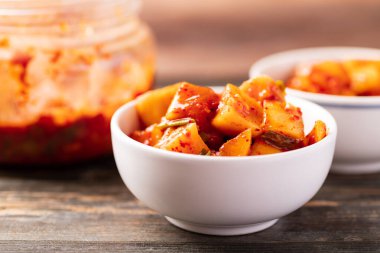 Kimchi turpu, Kore ev yapımı meze.