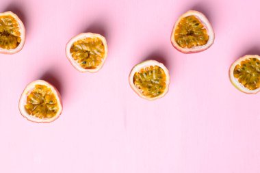 Tutku meyvesi pembe, Tropik meyve yaz mevsiminde