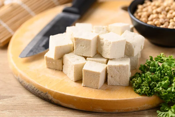 含大豆种子的自制豆腐 亚洲菜中的素食配料 植物制成 — 图库照片