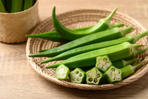 Okra Verde Fresca Vegetal Orgánico Ingredientes Alimentarios Asiáticos —  Fotos de Stock