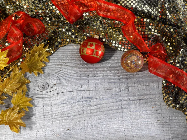 Τέλειο Χριστουγεννιάτικο Σκηνικό Διακοσμήσεις Και Χρώματα Που Σχηματίζουν Ένα Πλαίσιο — Φωτογραφία Αρχείου