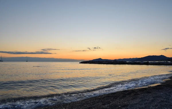Невероятные Огни Цвета Романтический Закат Над Морем Лигурии — стоковое фото