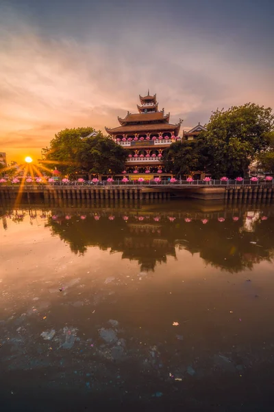 Twilight View Van Phap Hoa Pagoda Chi Minh Stad Vietnam — Stockfoto