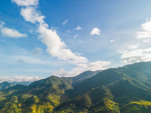 Vista Aerea Terrazze Riso Oro Cang Chai Città Vicino Sapa — Foto Stock