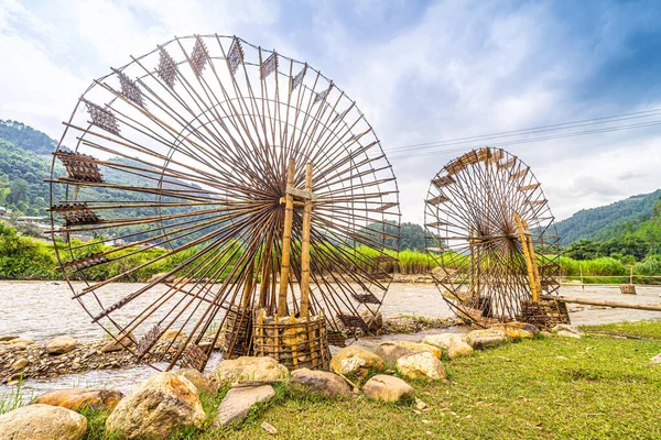 Utsikt Över Vattenkvarnen Cang Chai Yen Bai Provinsen Vietnam Sommardag — Stockfoto