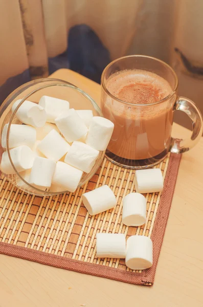 Cacao med marshmallow — Stockfoto