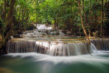 Huay Mae Kamin şelale Milli Parkı, Tayland, Thailand, derin orman şelale