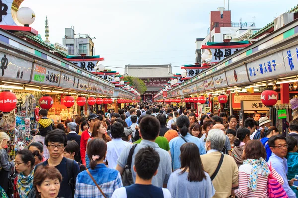 Nakamise shoppinggata — Stockfoto