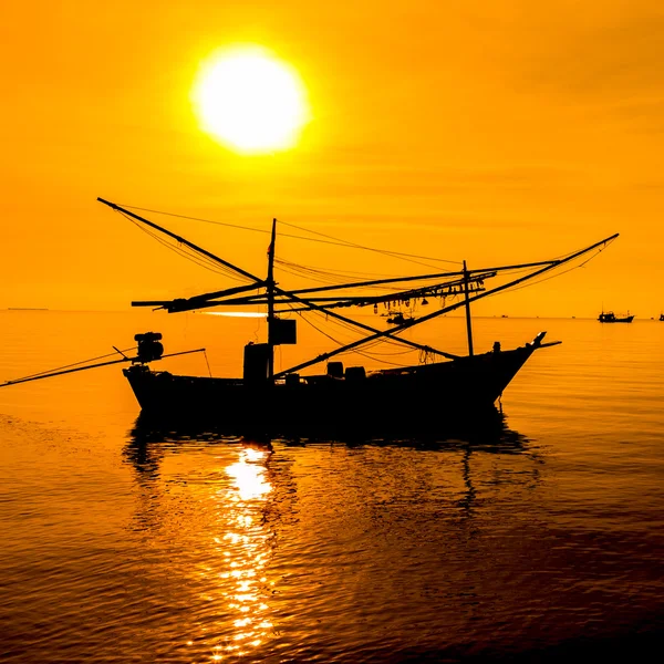 Fishing boat — Stock Photo, Image