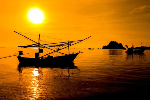 Fishing boat — Stock Photo, Image