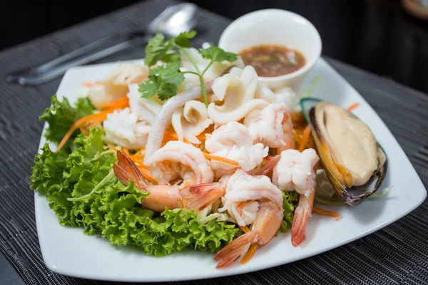 Fresh Seafood on dish — Stock Photo, Image