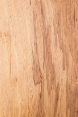 çizgili ahşap üzerine