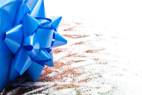 Blauwe geschenkdoos — Stockfoto